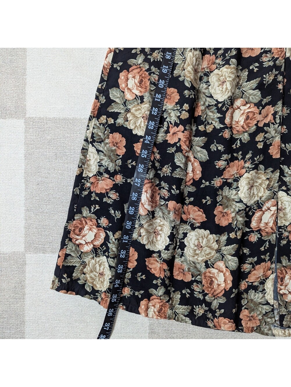 Vintage 90s rose floral button front A-line midi skirt - Picture 6 of 7